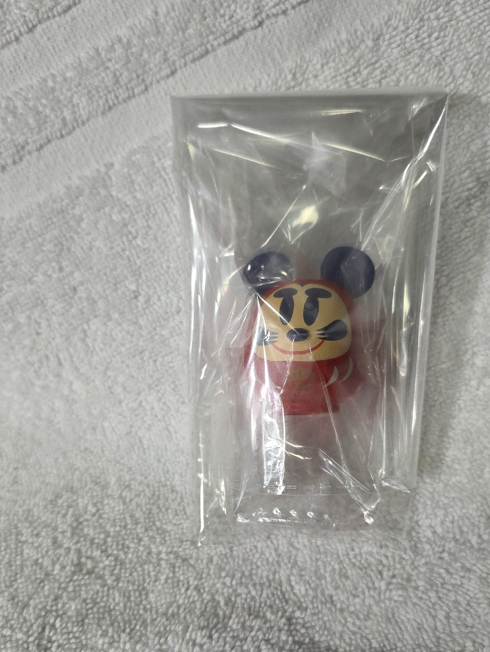 Tokyo Disney Resort Mickey Mouse Daruma Figure 2025 Red - Picture 6 of 6